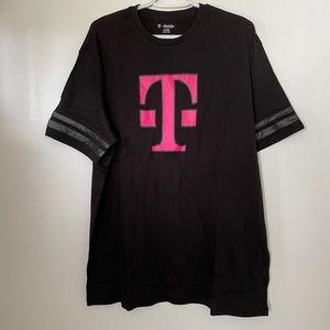 BRAND NEW T-MOBILE tee shirt men’s XL